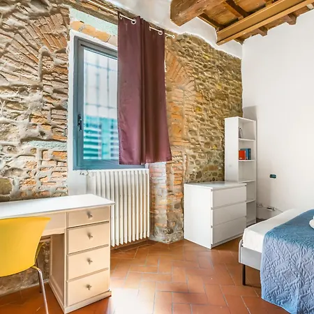 Guesthost - Nest Steps From Cascine Park Apartamento