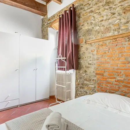 Guesthost - Nest Steps From Cascine Park Daire *