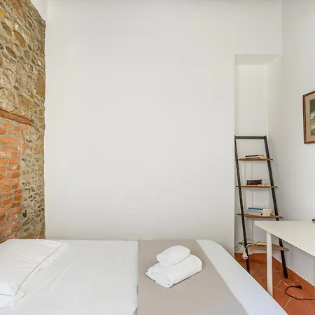 Guesthost - Nest Steps From Cascine Park * Florencia