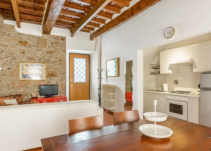 Guesthost - Nest Steps From Cascine Park Daire